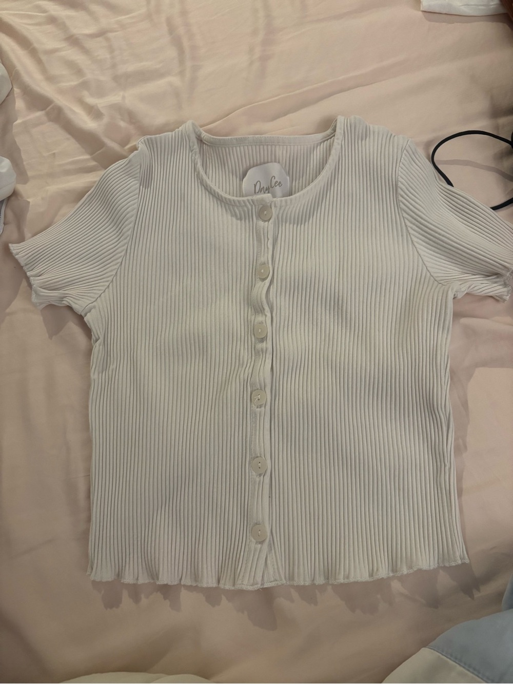 White Ribbed Button-Front Short Sleeve Top (cropped)
